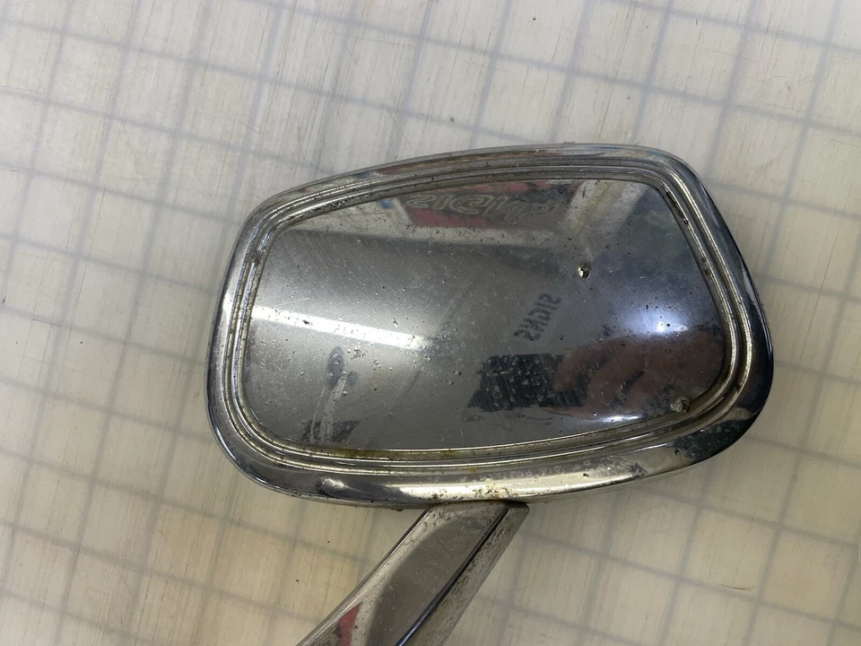 Espejo retrovisor remoto lado conductor izquierdo Buick Skylark Riviera Electra Lesabre 1970-1972. Foto 4 de 4