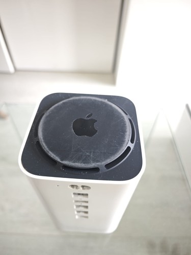 Apple AirPort Extreme Base Station Wireless Router - TESTED - Picture 3 of 4
