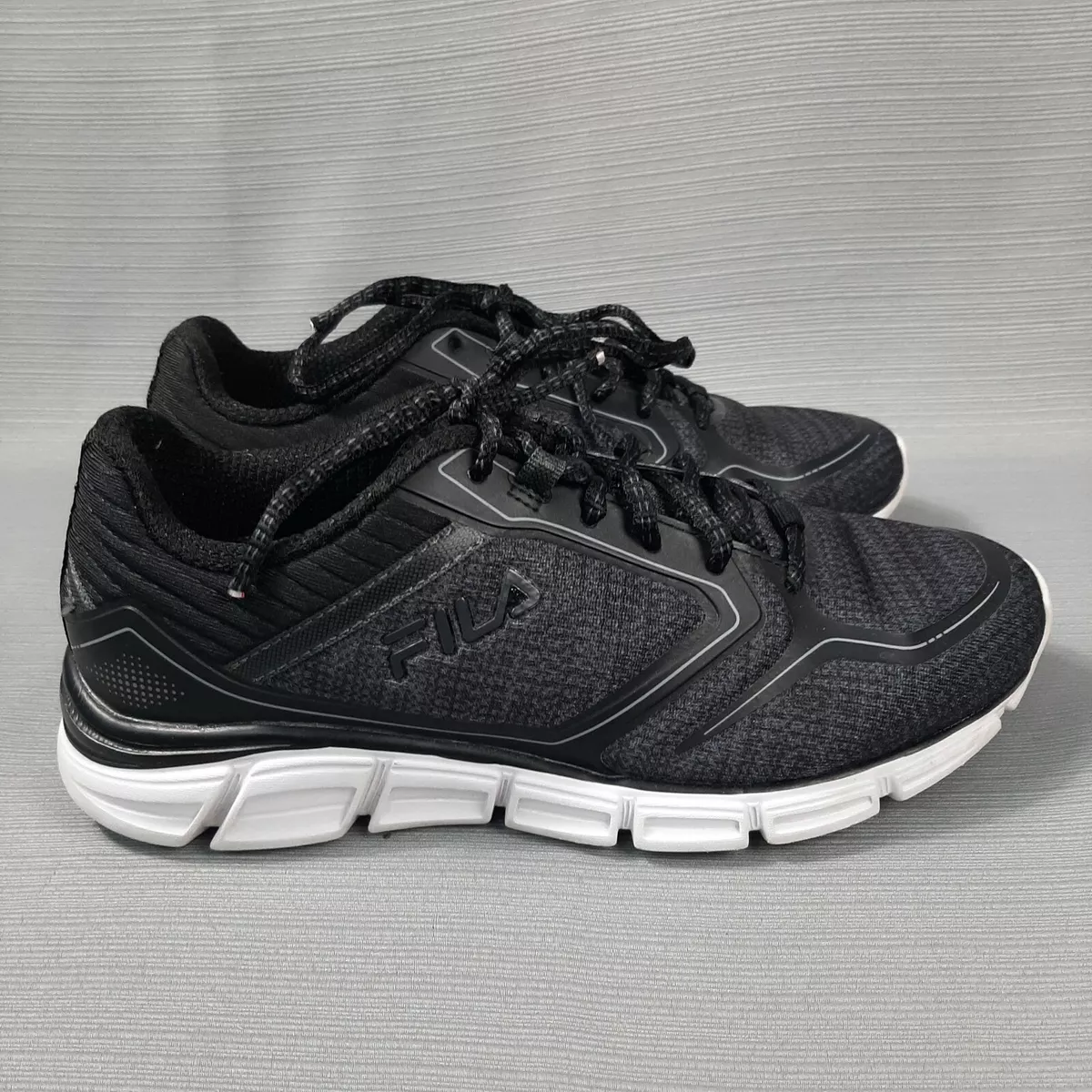 Fila coolmax hotsell running shoes
