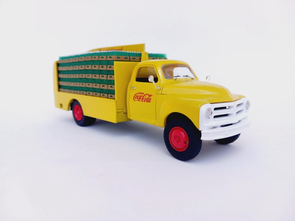 1/50 o scale 3d printed 1954 Studebaker delivery truck handmade custom kitbash - Image 4 of 4