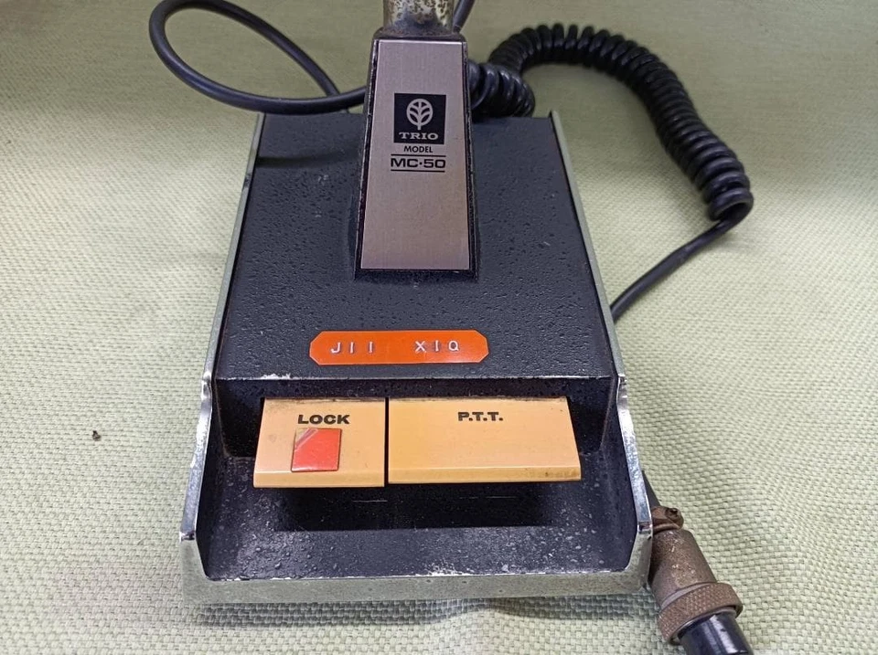 TRIO MC 50 Dynamic Stand Microphone Vintage Japan CAVMJ Tested Rare - Image 2 of 4