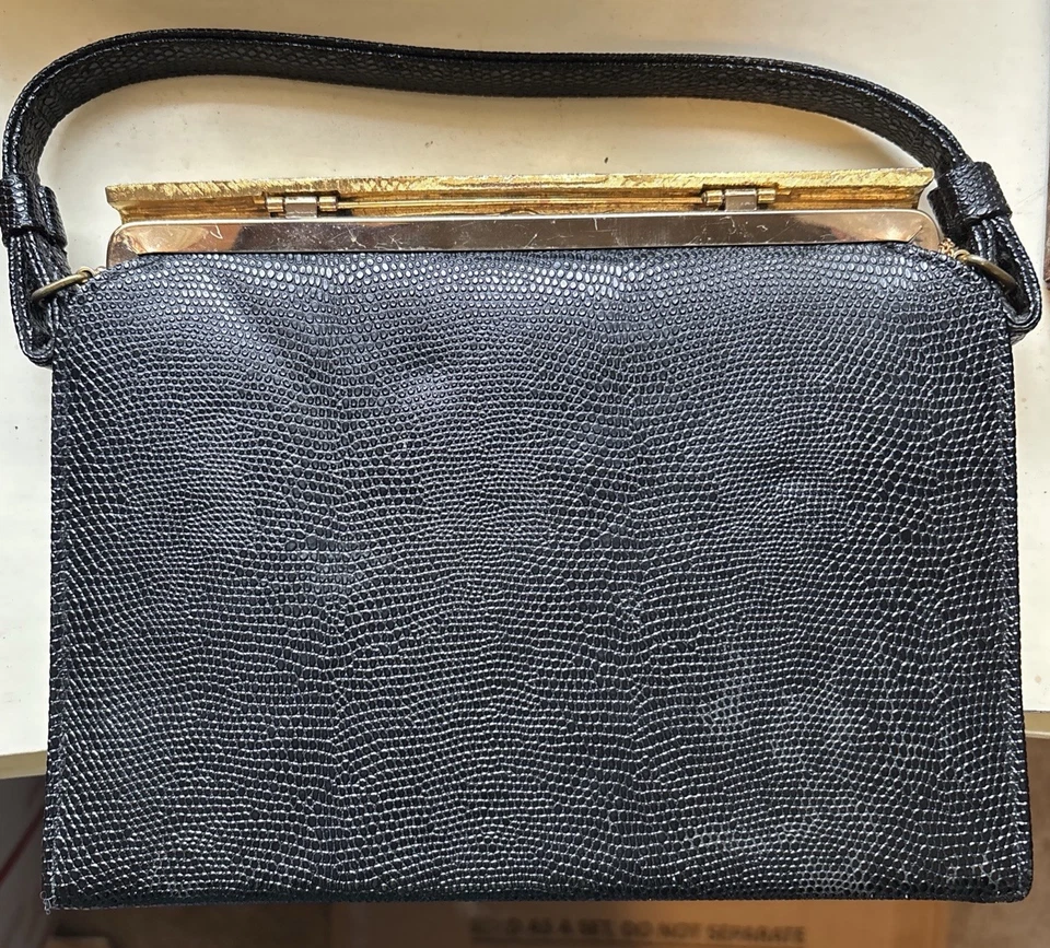 Bolso de Mano Vintage After Five por L and M Noche Tono Dorado Camafeo Negro con Monedero Foto 2 de 4