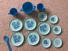 1980 The First Years Children's 14-Piece Small Plastic Blue Floral Dishes Set