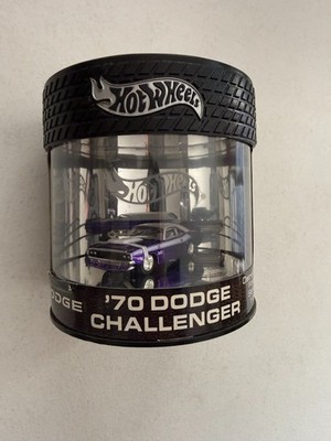 Hot Wheels '70 Dodge Challenger Purple - Oil Can Display BQ4