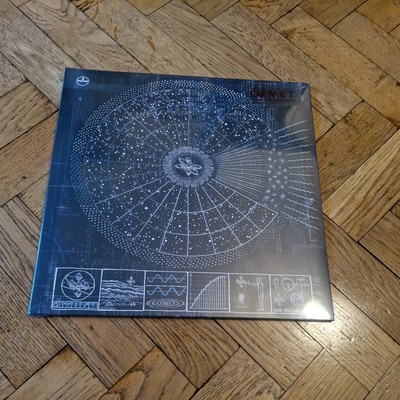 THE COMET IS COMING - HYPERDIMENSIONALER EXPANSIONSSTRAHL KLAR VINYL LP (NEU)