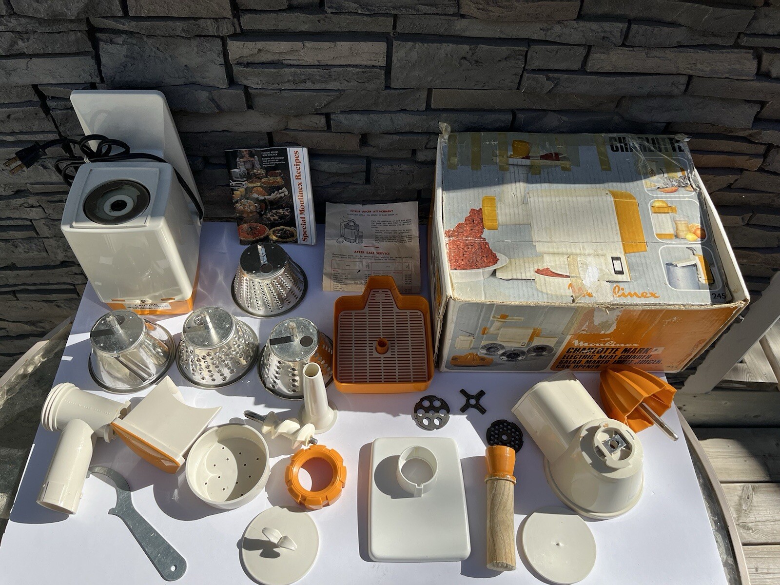 Moulinex 254 Vintage Meat Grinder Salad Maker Juicer Complete W/ Box