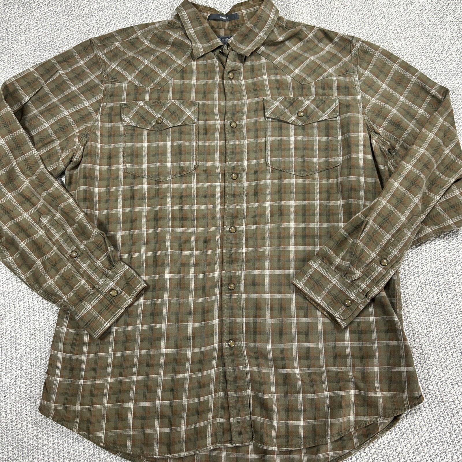 Eddie Bauer Flannel Pearl Snap Green Plaid Long Sleeve Shirt L Classic Fit