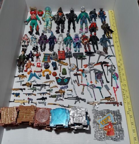Fortnite 6 Inch And 4 Inch Figures Lot Of 24 Jazwares Action Figures And Weapons - Picture 1 of 13