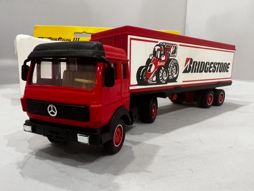 Semirremolque Solido Bridgestone Mercedes hecho en Francia sin usar, en caja 1/43 +/- vendedor de EE. UU. Foto 3 de 4