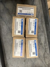 (1) NEW OEM 2015-2018 Ford F-150 Running Board Step Pad. FL3Z16491DA