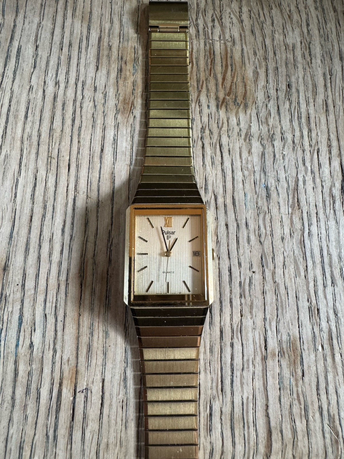 Pulsar gold rectangular Watch - image 2