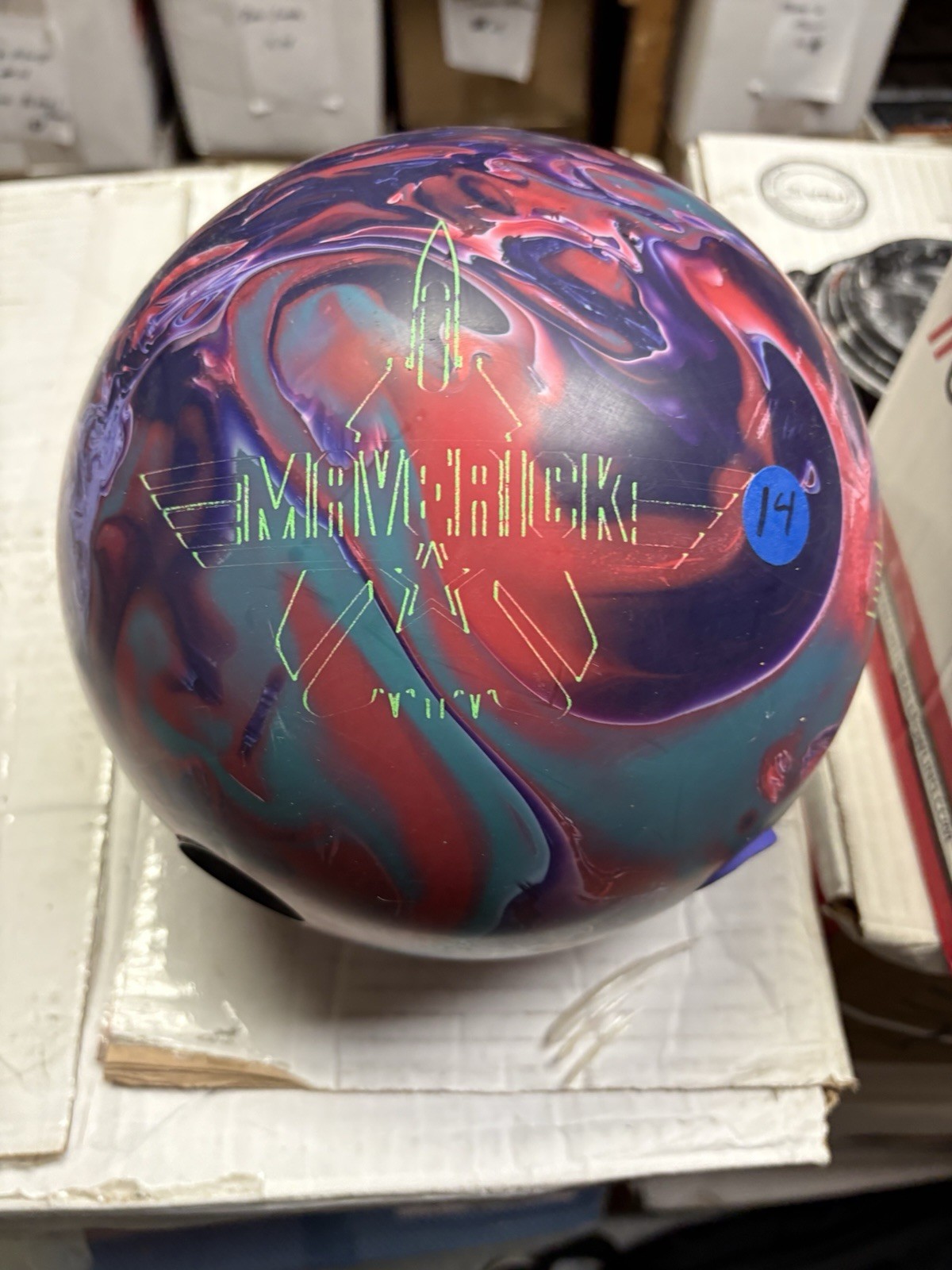 Used Ebonite Maverick Bowling Ball 14lbs