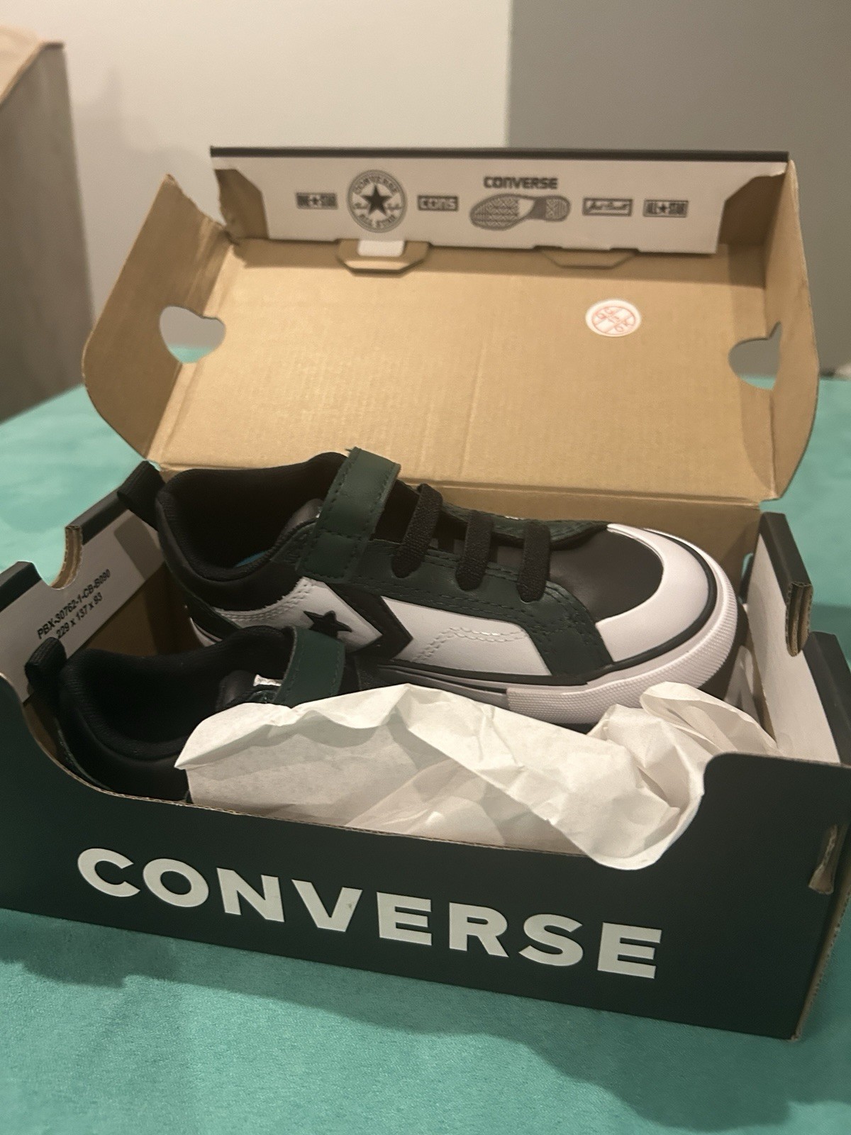 Converse Pro Blaze Strap OX Green/Black/White Boy's Sneakers-Size 13 NWB A09332C