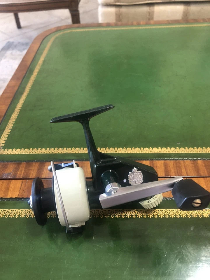 Vintage Zebco Cardinal 4 Spinning Reel Made In Sweden Refurbished Nice Reel - Image 4 of 4