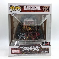 Funko Pop! Deluxe Daredevil 704 GameStop Exclusive Marvel Comics Street Art