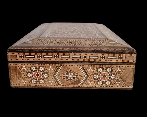 Oriental Mother of Pearl Syria Marquetry Box Set No. 18K Folk Art Chest - Picture 6 of 22
