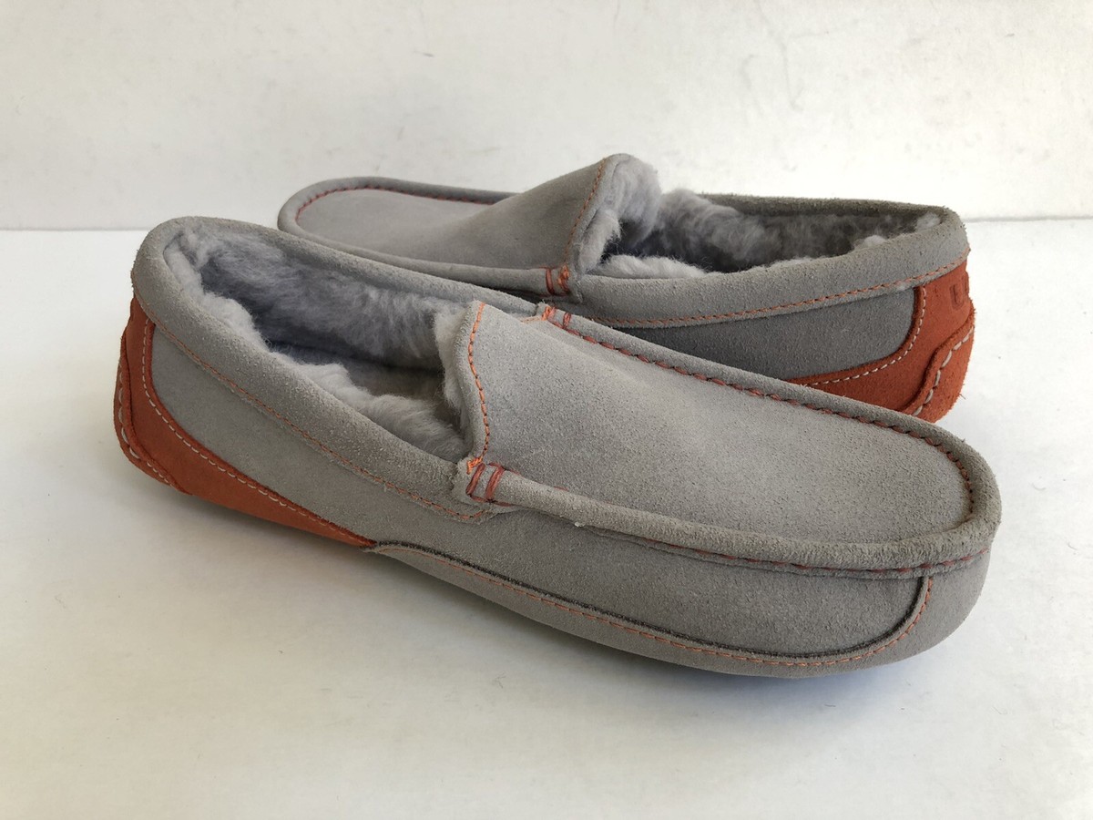 UGG ASCOT SEAL ORANGE SUEDE SHEARLING LINED MOCCASIN SHOE US