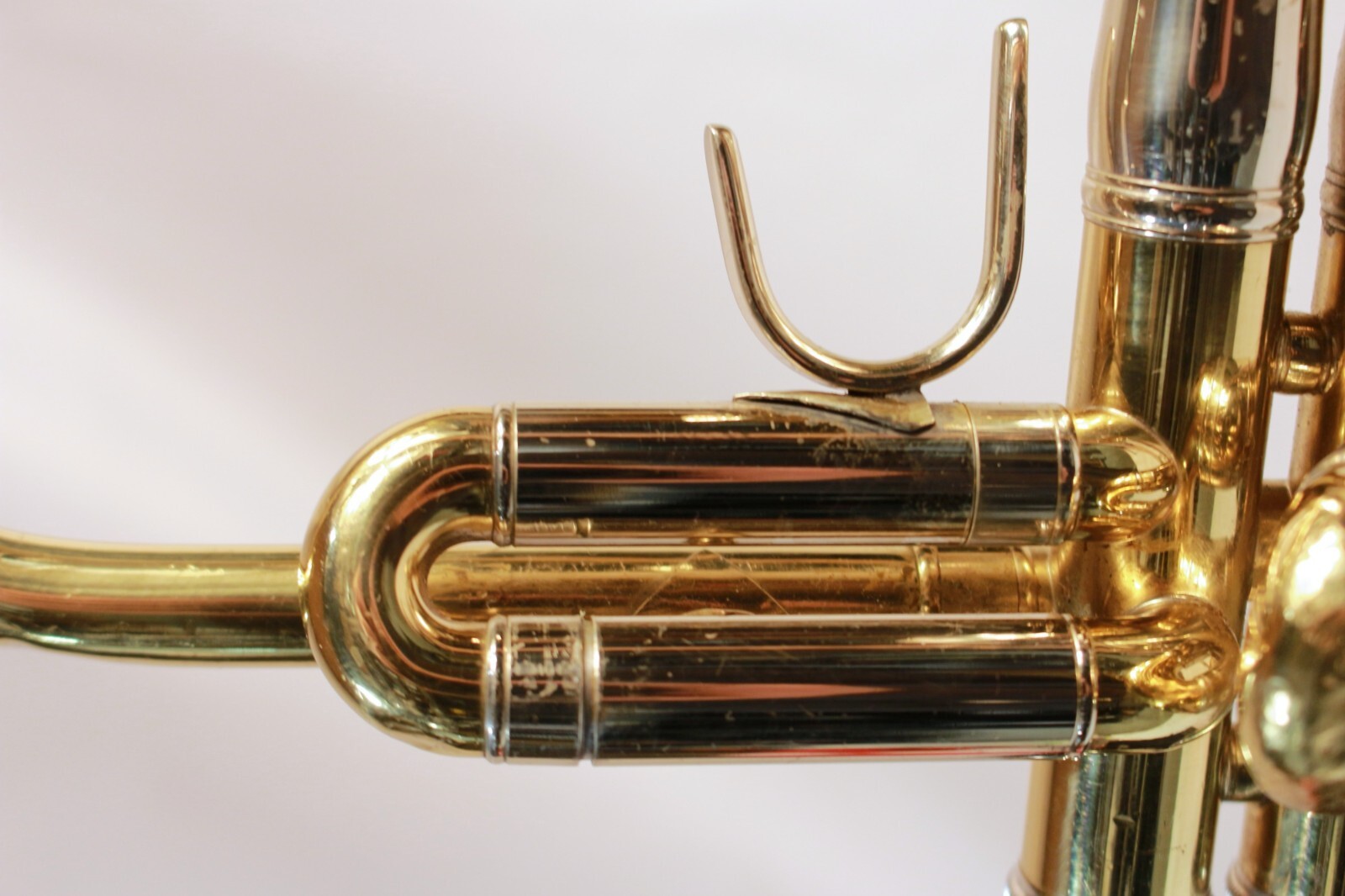 Bach Aristocrat TR500 Bb Trumpet w/ 7C Mouthpiece & Hard Case (Needs