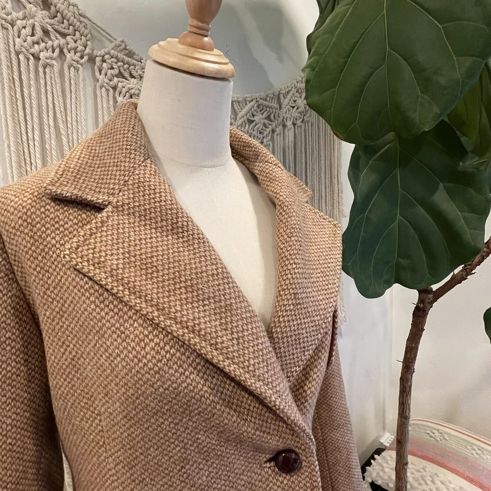 Oscar De La Renta Women's Tweed Tan Trench Coat Jacket | Size Large / 12 - Image 3 of 4