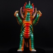 Bullmark Alien Karly Orange color Soft Vinyl 7.5" Ultraman Leo Sofubi Japan