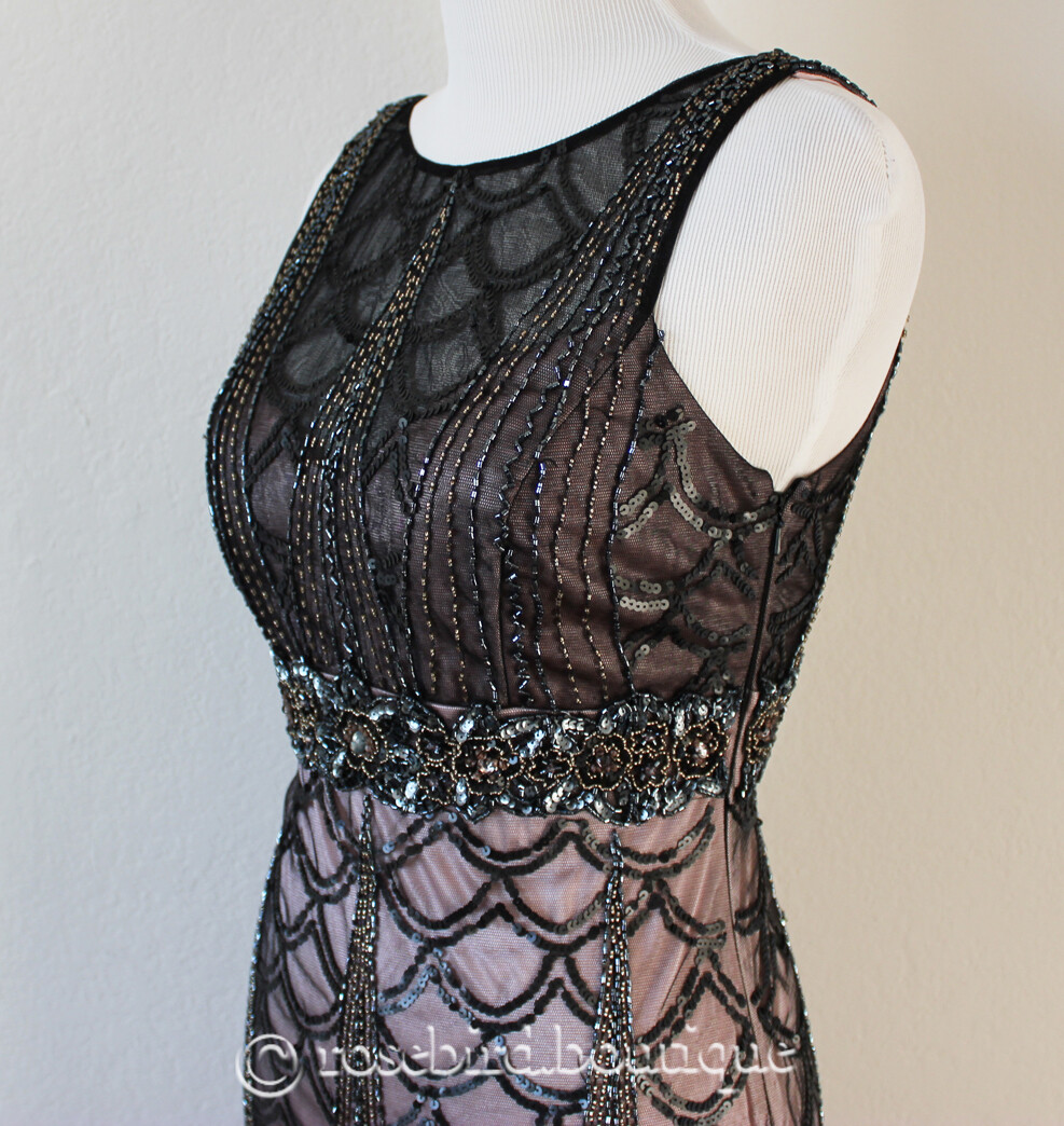 beaded gatsby style dress BABEYOND Tulle Fringe Long Sleeve V Neck 1920s Women Fashion Short Speakeasy Dress for Great Gatsby Party, Black, Size 6
