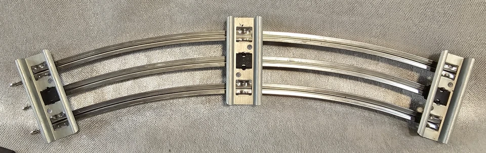 Lot of 26 Sections Lionel O Gauge 042 Curve 3 Rail Tubular Train Track L/N - Image 4 of 4