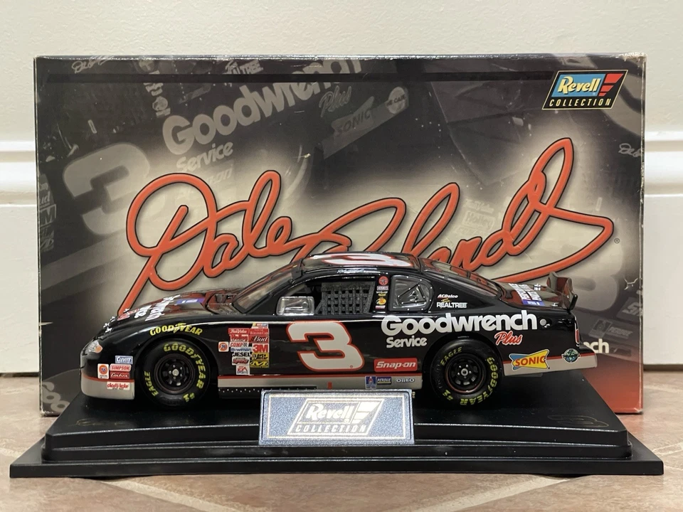 Dale Earnhardt Goodwrench 2001 con Sonic Daytona 500 Last Ride NASCAR Revell 1/24 Foto 2 de 4