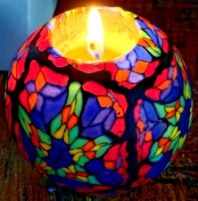1980's * VINTAGE  LARGE HAND MADE/PAINTED GLOW CANDLE  "STAINED GLASS II " NEW