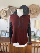 Kuhl Interceptr 1/4 Zip Sweater Mens M Burgundy Fleece Thumbholes Chest Pocket