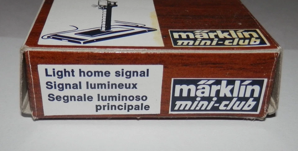 Marklin Mini Club Z Scale Lighted Home Signal Red & Green #8939 - Image 3 of 4