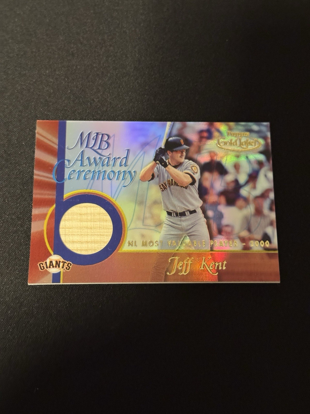 Jeff Kent #GLR-JK 2001 Topps Gold Label MLB Award Ceremony Relics