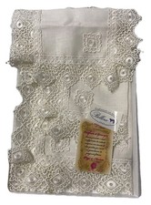 Tris Centri In Puro Lino Bellora Con Pizzo Macramè Per Abbellire Tavoli E Mobili