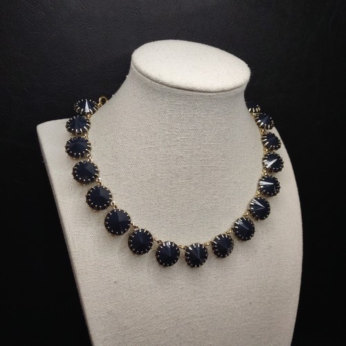 J. CREW Nevy Blue Lucite Stones Link Necklace Gold Tone. 15.719 - Picture 2 of 7