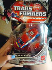 Hasbro Transformers Universe Smokescreen Autobot w  Electro-disruptor 2009