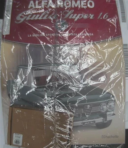 COSTRUISCI modello 1:8 ALFA ROMEO GIULIA SUPER 1.6 uscite dal n. 101 al 120 - Immagine 2 di 4