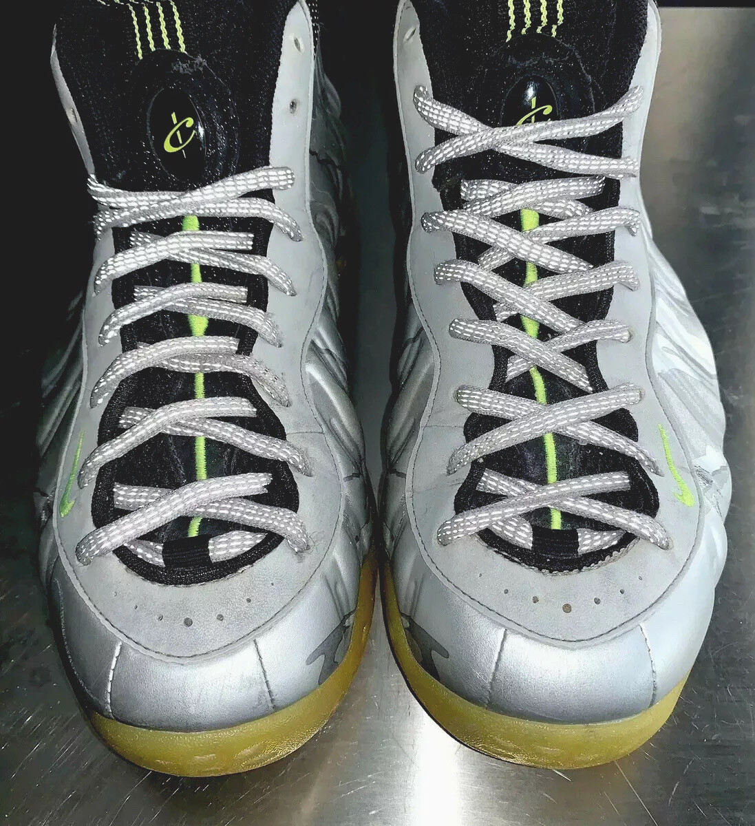 nike foamposite argent