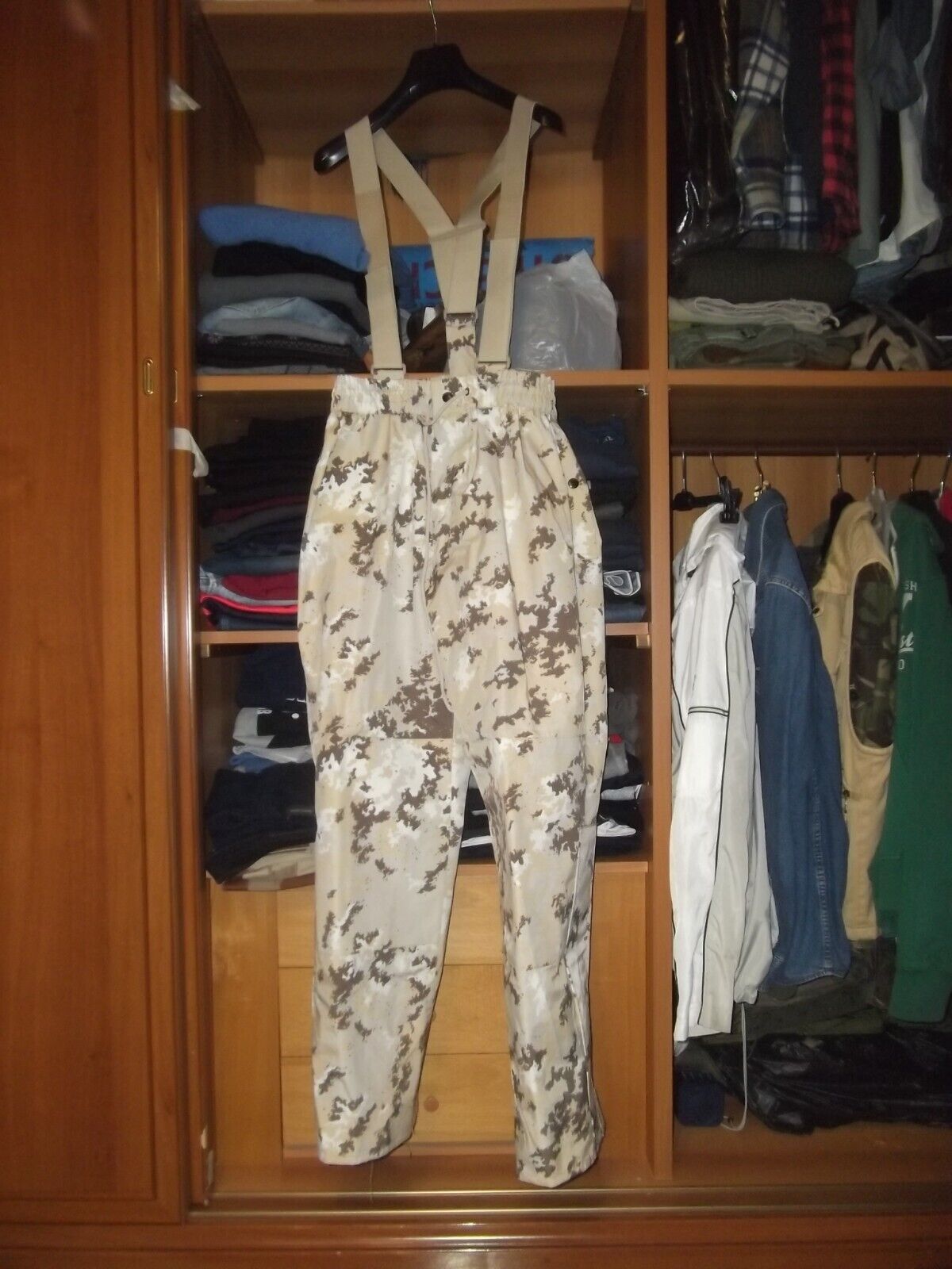 Foto 1 di 6