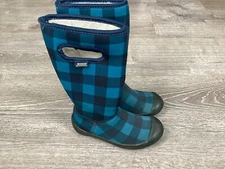 Bogs Boys Girl Blue Black Plaid Boots Youth Size 10 Winter Boots Rain Boot 71678