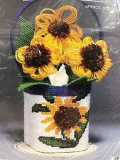 Sunflowers Summer Sun Needlecraft Ala Mode Plastic Canvas Kit PC93-213 NEW