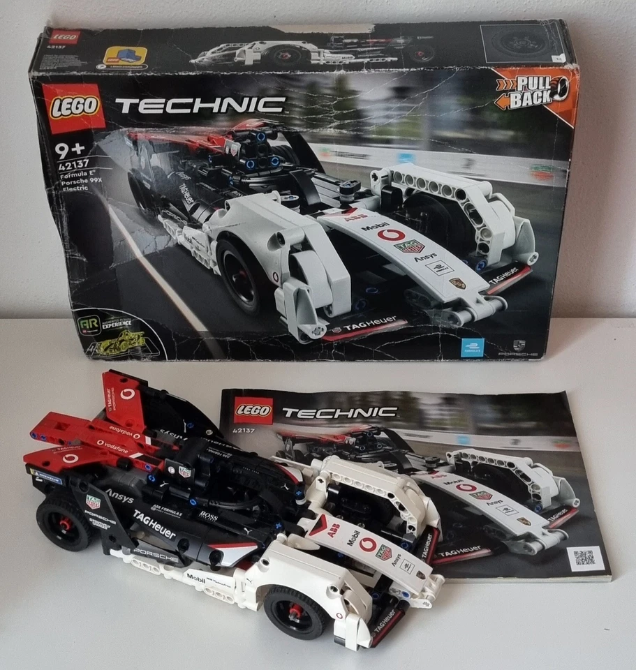 LEGO Technic 42137 Formula E Porsche 99X Electric, foto 1 di 5