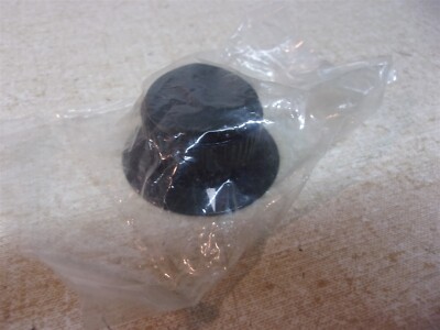 NEW  Raytheon 125-3-2 Control Knob *FREE SHIPPING*
