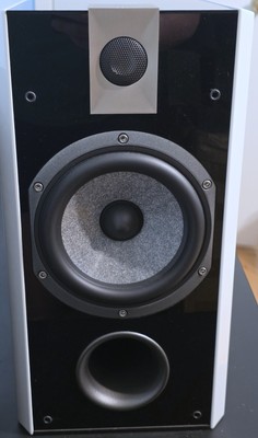 Focal Chorus 807 W Prestige Speakers in White RARE!