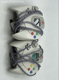 Sega Dreamcast Console Lot with 2 Controllers and VMU Memory Card