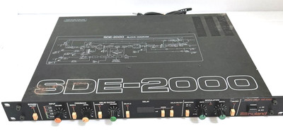Roland SDE-2000 Digital Delay 1U Rack Unit AC100V
