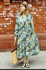 H&M Floral Midi Tiered Cottage Core Button Front High Waist Dress Sz M Preppy LS