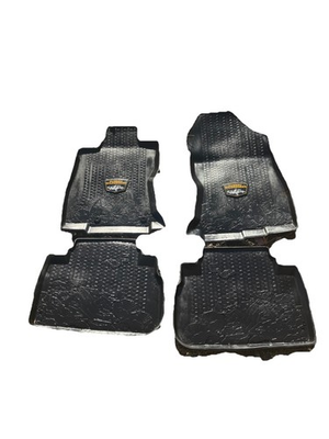 #ad Subaru Wilderness Floor Mats 2022 25 Set of 4 Black Rubber Used OEM $75.00