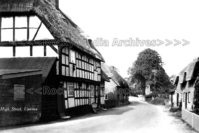 Rdr-59 Street View, High Street, Upavon, Wiltshire. Foto