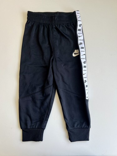 Toddler NIKE Just Do It Black & White Zip Sweatshirt & Pants Size: 18 Mths - Picture 3 of 6