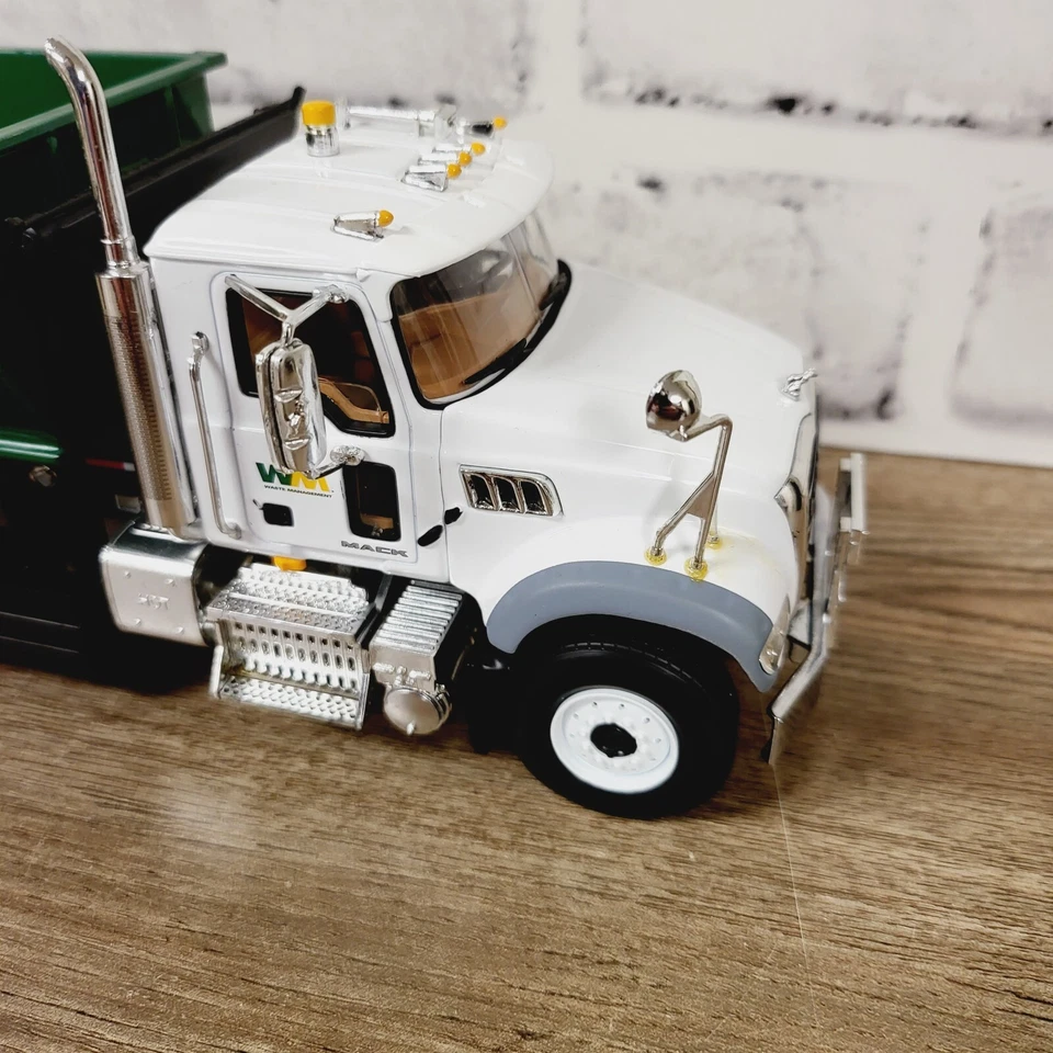 FIRST GEAR MACK WASTE MANAGEMENT DUMPSTER ROLL OFF TRUCK DIE CAST 1/34 REPLICA - Image 4 of 4