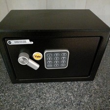 Yale YSV/200/DB1 Value Compact Safe - Black, 15mm Steel Locking Bolts
